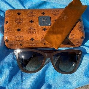 MCM Sunglasses - light brown gray acetate